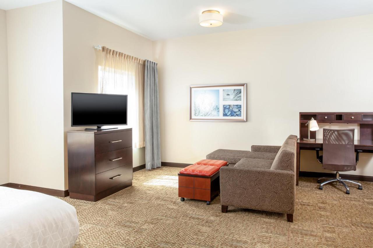 Staybridge Suites Denver - Central Park By Ihg מראה חיצוני תמונה