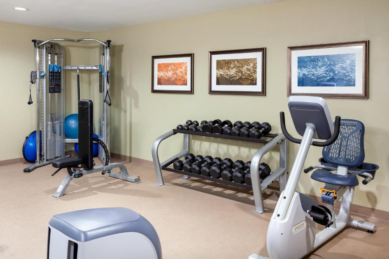 Staybridge Suites Denver - Central Park By Ihg מראה חיצוני תמונה
