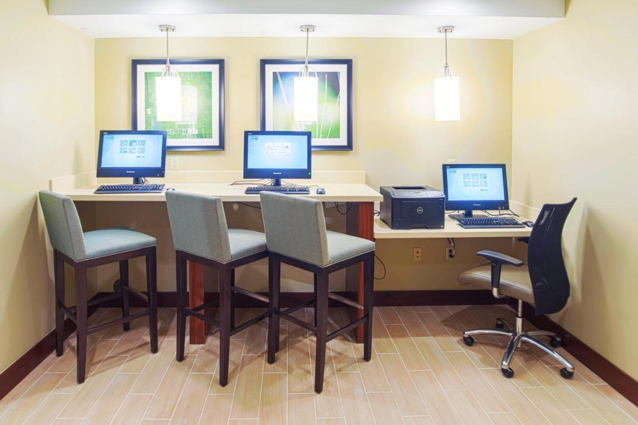 Staybridge Suites Denver - Central Park By Ihg מראה חיצוני תמונה